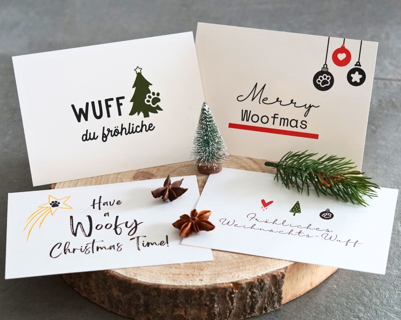 Weihnachtspostkarte "Have a Woofy Christmas Time"